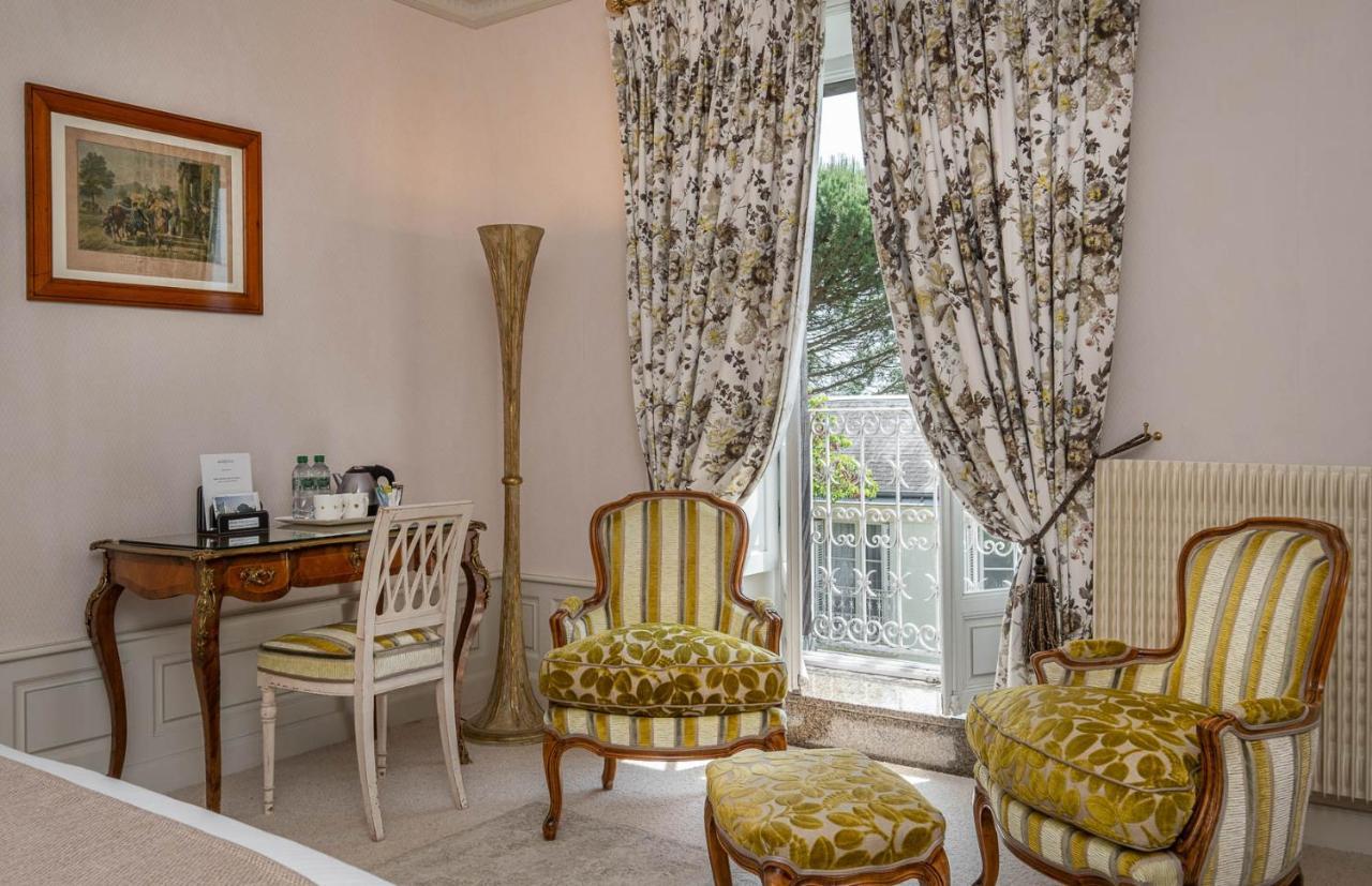 Chateau De Rochecotte Saint-Patrice Екстер'єр фото